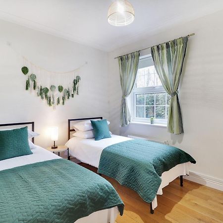 Perfect Home In Central Tunbridge Wells, Sleeps 10 외부 사진