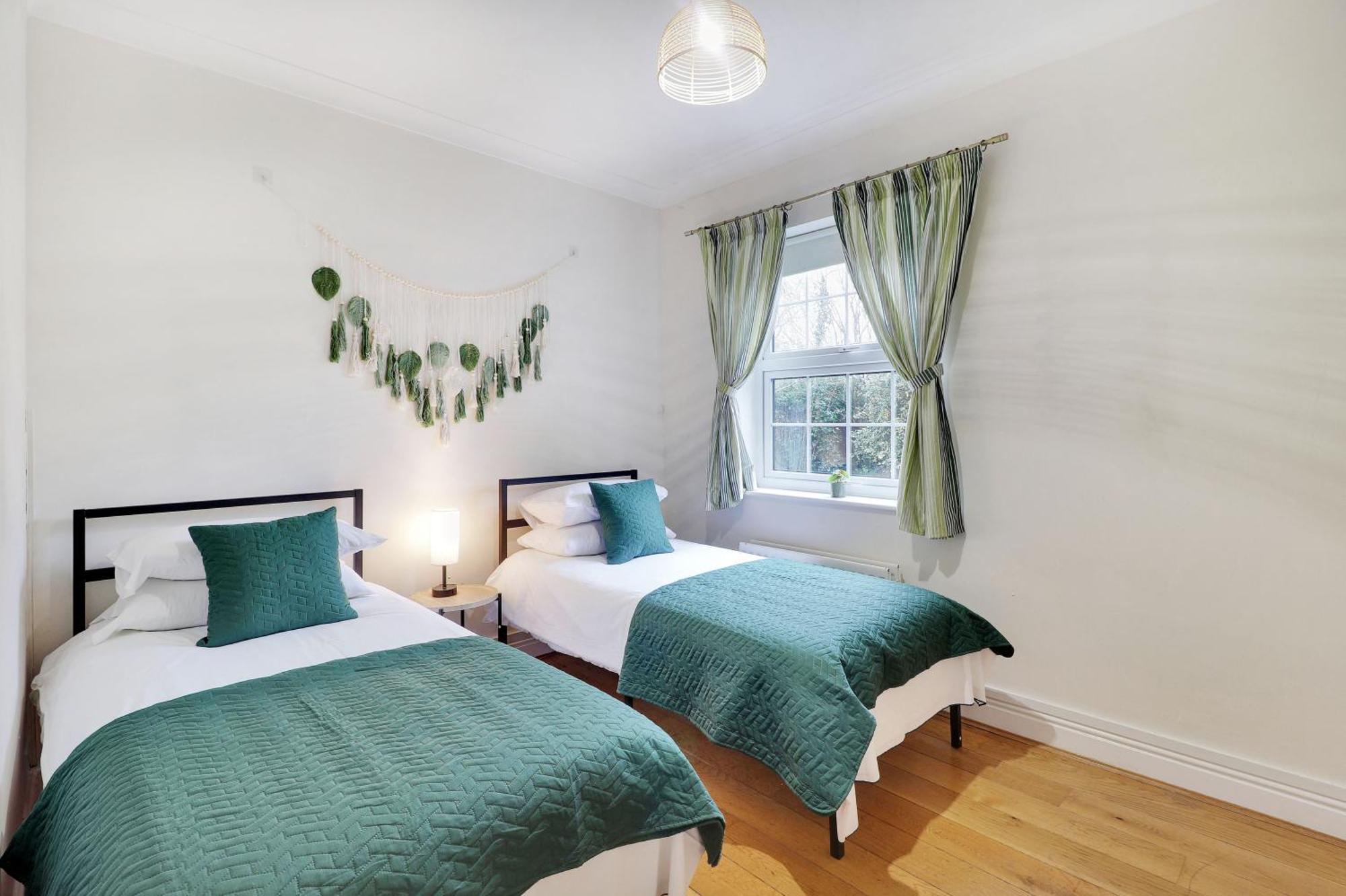 Perfect Home In Central Tunbridge Wells, Sleeps 10 외부 사진